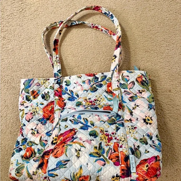 Vera Bradley Floral Quilted Tote Bag - Picture 1 of 5
